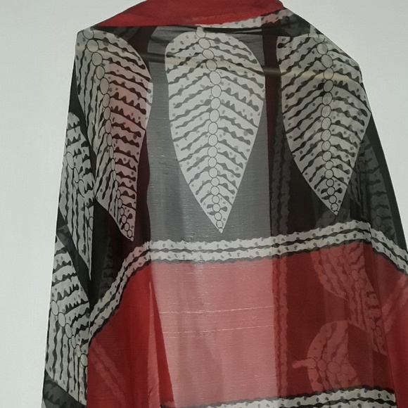 Scarf - Picture 1 of 6